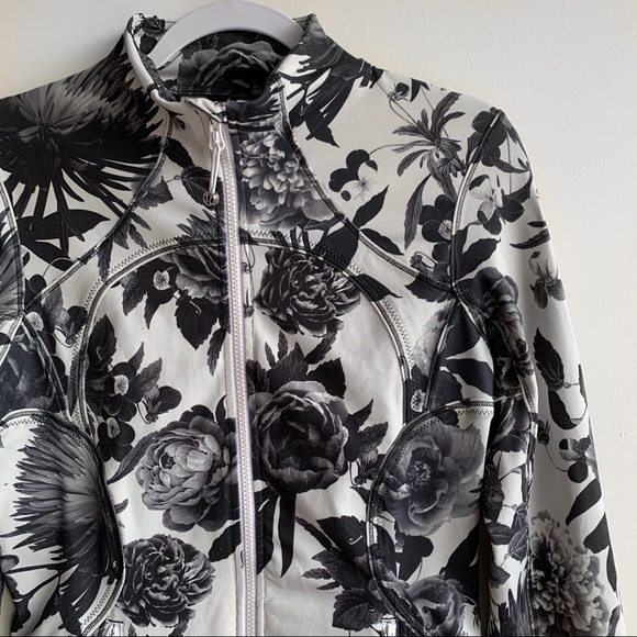 LULULEMON | Forme II Brisk Bloom | Sz 8 - Picture 8 of 11